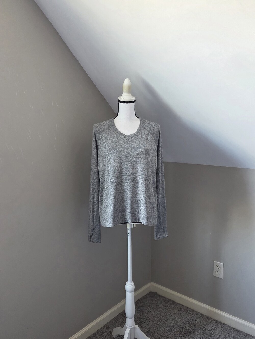 Lululemon Swiftly Tech Long Sleeve Shirt